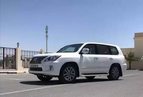 Использовал Lexus LX Продается в Доха #11453 - 1  image 