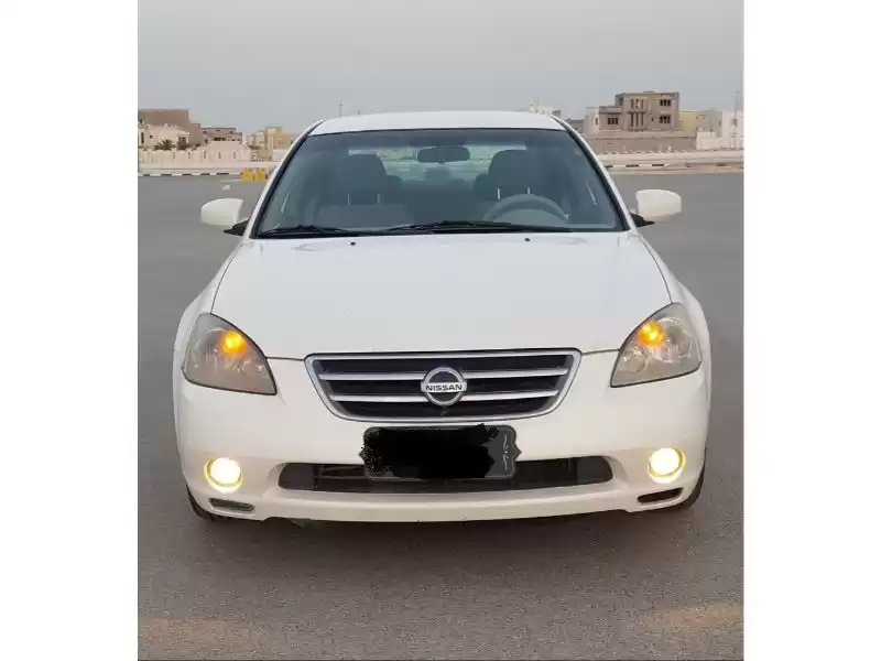 Used Nissan Altima For Sale in Doha #11484 - 1  image 