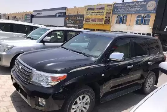 Gebraucht Toyota Land Cruiser Zu verkaufen in Doha #11529 - 1  image 