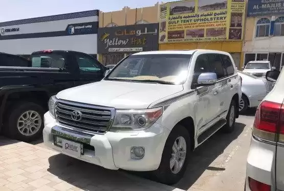 Gebraucht Toyota Land Cruiser Zu verkaufen in Doha #11530 - 1  image 