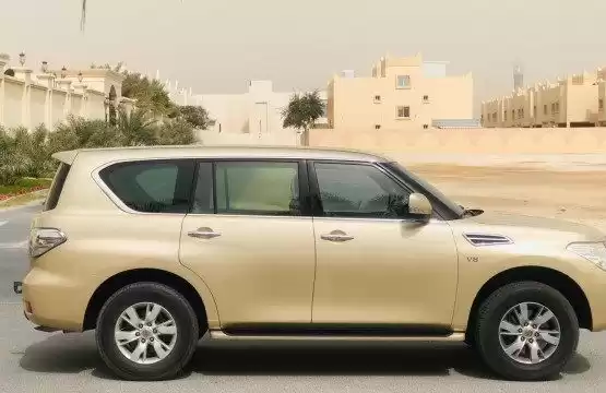 مستعملة Nissan Patrol للبيع في الدوحة #11575 - 1  صورة 