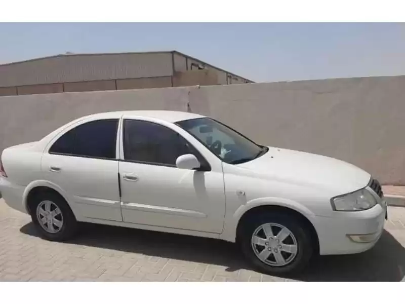 مستعملة Nissan Sunny للبيع في الدوحة #11587 - 1  صورة 