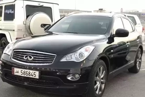 Used Infiniti FX For Sale in Doha #11605 - 1  image 
