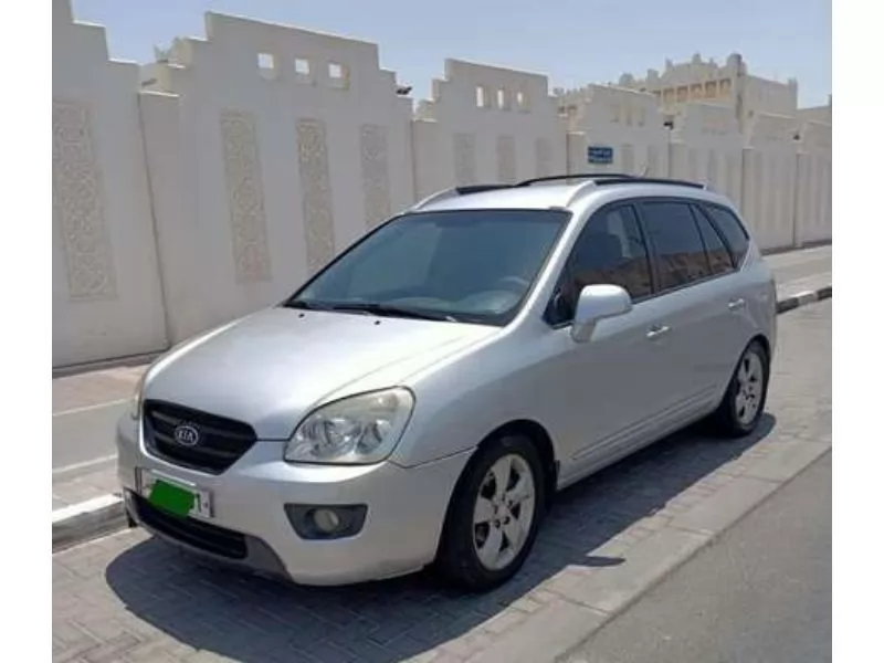 Used Kia Carens For Sale in Doha-Qatar #11619 - 1  image 