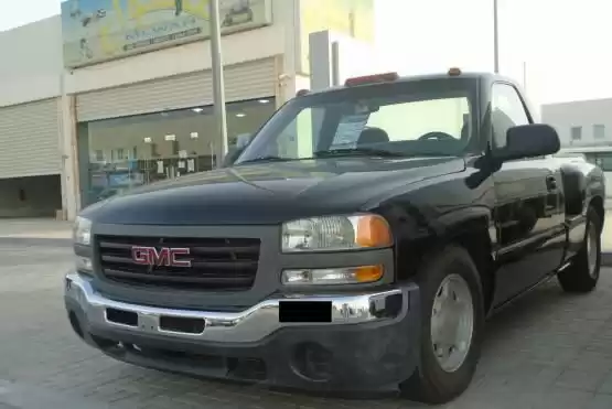 Used GMC Sierra For Sale in Doha #11656 - 1  image 