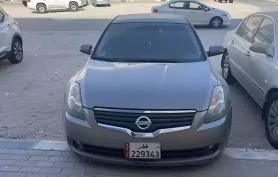 Used Nissan Altima For Sale in Al Sadd , Doha #11734 - 1  image 
