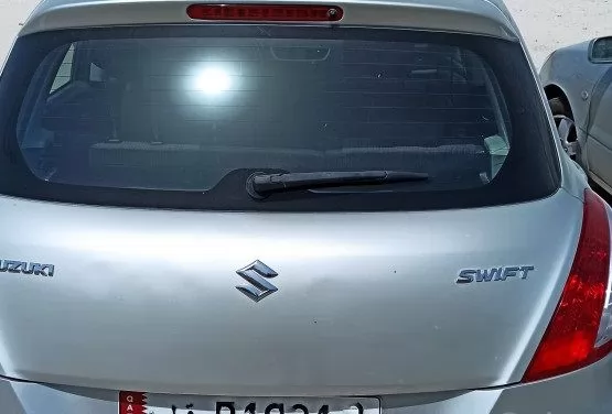 Used Suzuki Swift For Sale in Doha-Qatar #11736 - 1  image 