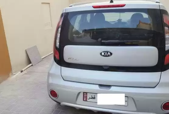 Gebraucht Kia Soul Zu verkaufen in Al Sadd , Doha #11740 - 1  image 
