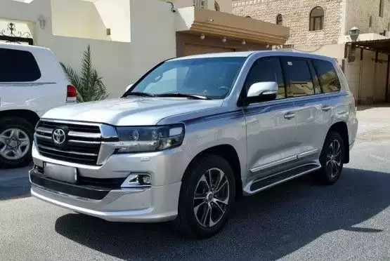 Used Toyota Land Cruiser For Sale in Doha #11756 - 1  image 