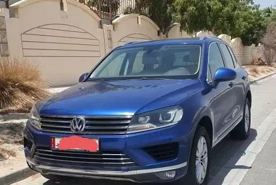 Used Volkswagen Touareg For Sale in Al Sadd , Doha #11816 - 1  image 