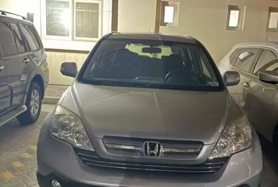Использовал Honda CR-V Продается в Аль-Садд , Доха #11818 - 1  image 