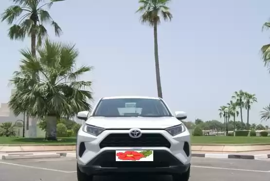 用过的 Toyota RAV4 出售 在 萨德 , 多哈 #11832 - 1  image 
