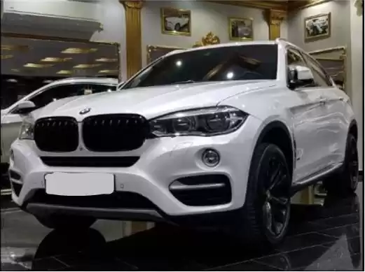 Utilisé BMW Unspecified À vendre au Doha #11877 - 1  image 