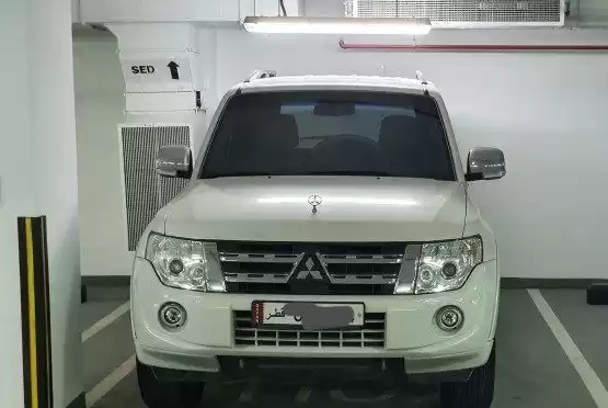 Utilisé Mitsubishi Pajero À vendre au Al-Sadd , Doha #11882 - 1  image 