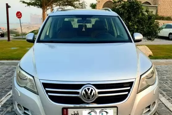 مستعملة Volkswagen Unspecified للبيع في الدوحة #11938 - 1  صورة 