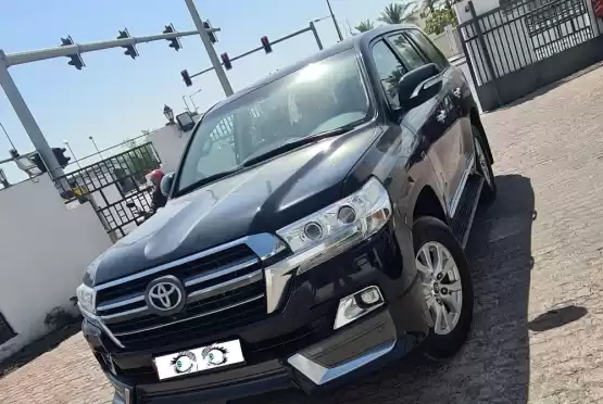 Использовал Toyota Land Cruiser Продается в Аль-Садд , Доха #11959 - 1  image 