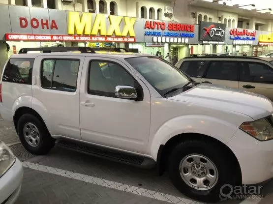 مستعملة Nissan Pathfinder للبيع في الدوحة #12023 - 1  صورة 