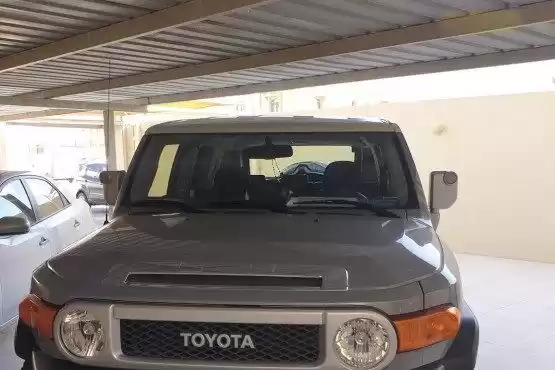 Gebraucht Toyota FJ Cruiser Zu verkaufen in Al Sadd , Doha #12034 - 1  image 