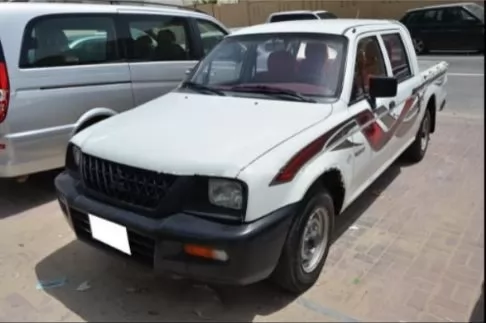 مستعملة Mitsubishi L200 للبيع في الدوحة #12057 - 1  صورة 