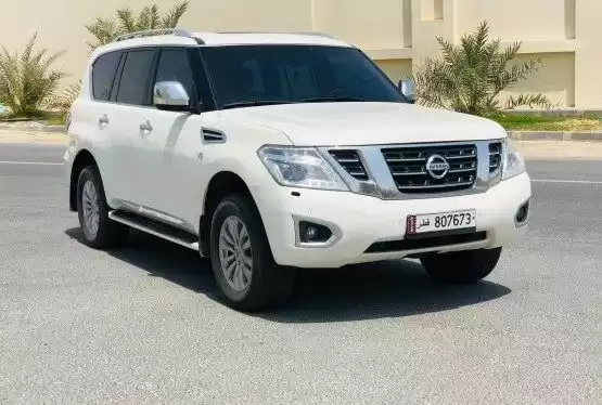 مستعملة Nissan Patrol للبيع في الدوحة #12168 - 1  صورة 