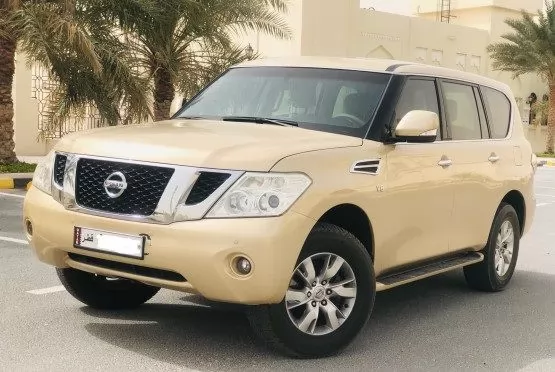 Использовал Nissan Patrol Продается в Доха #12175 - 1  image 