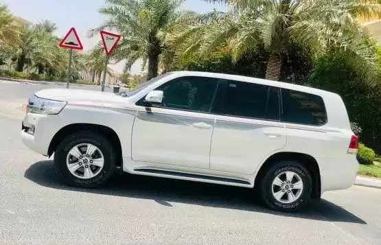 Used Toyota Land Cruiser For Sale in Doha #12189 - 1  image 