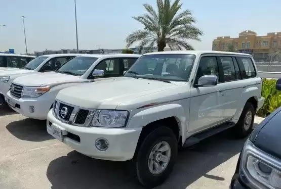 Utilisé Nissan Unspecified À vendre au Doha #12344 - 1  image 