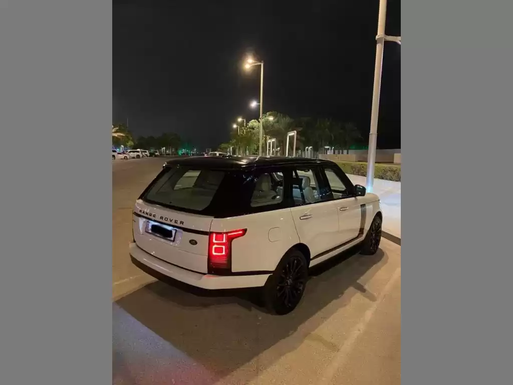 Gebraucht Land Rover Range Rover Zu verkaufen in Doha #12397 - 1  image 