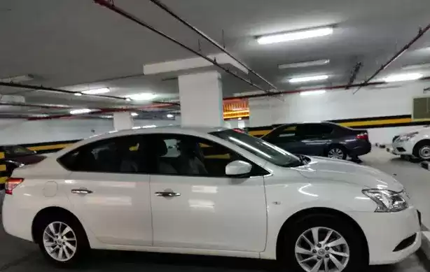 Использовал Nissan Sentra Продается в Аль-Садд , Доха #12417 - 1  image 