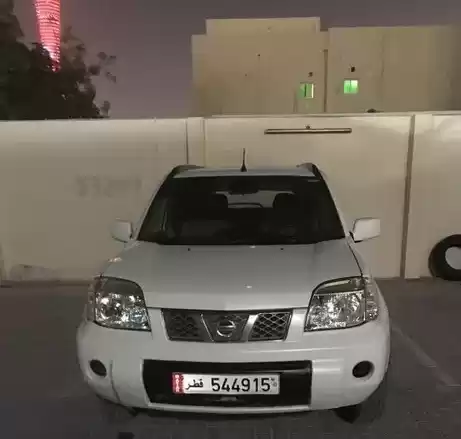 Использовал Nissan X-Trail Продается в Аль-Садд , Доха #12430 - 1  image 