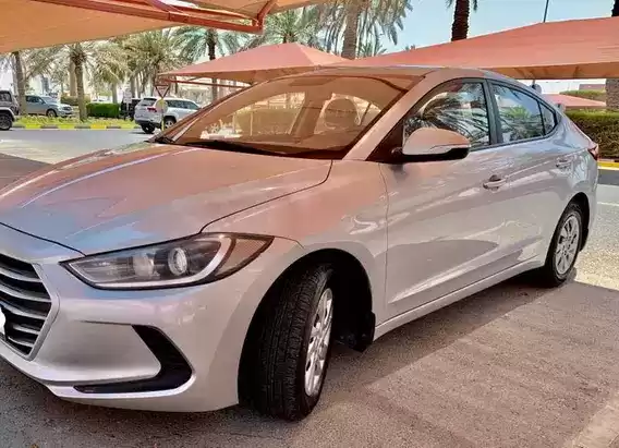 Used Hyundai Elantra For Sale in Doha #12436 - 1  image 