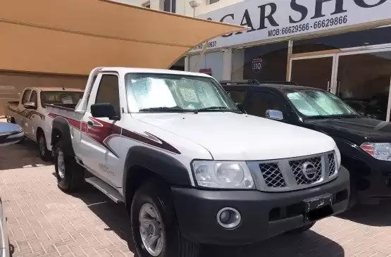 مستعملة Nissan Unspecified للبيع في الدوحة #12567 - 1  صورة 