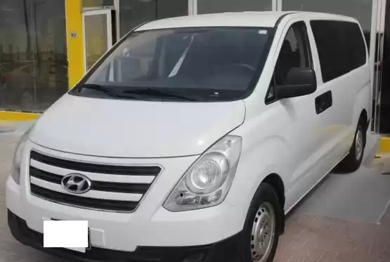Utilisé Hyundai Unspecified À vendre au Doha #12619 - 1  image 