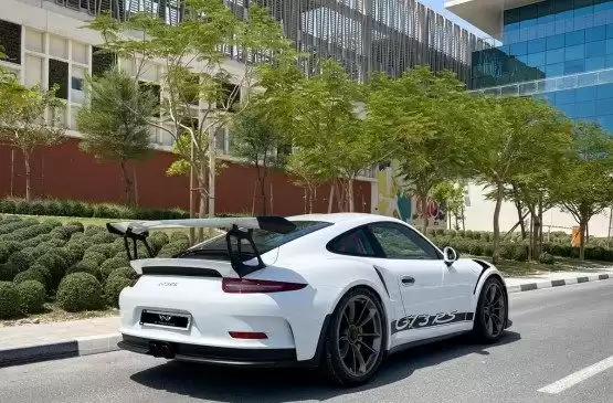 مستعملة Porsche Unspecified للبيع في الدوحة #12695 - 1  صورة 
