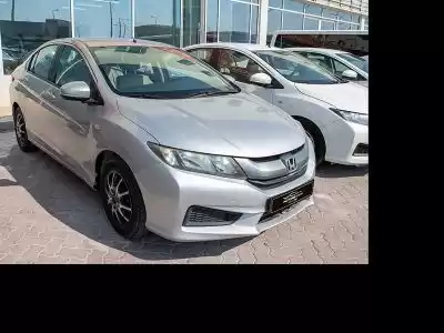 Использовал Honda City Продается в Доха #12728 - 1  image 