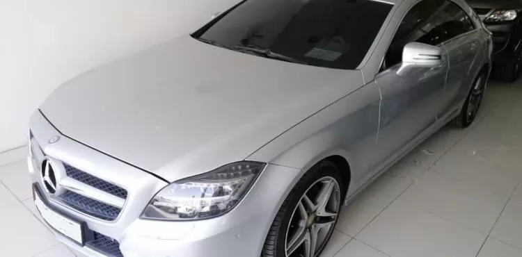 Использовал Mercedes-Benz CLS Продается в Доха #12920 - 1  image 