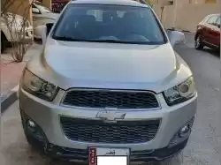 Gebraucht Chevrolet Captiva Zu verkaufen in Doha #13135 - 1  image 