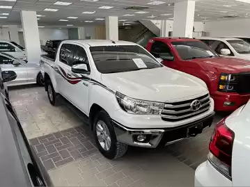 Использовал Toyota Hilux Продается в Доха #13177 - 1  image 
