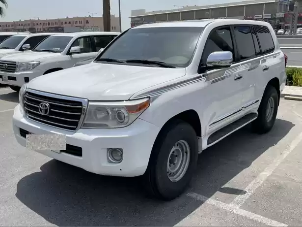 Gebraucht Toyota Land Cruiser Zu verkaufen in Doha #13192 - 1  image 