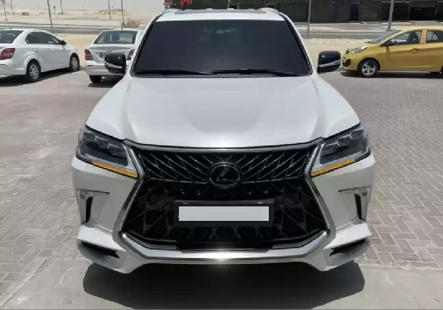 Использовал Lexus LX Продается в Доха #13255 - 1  image 