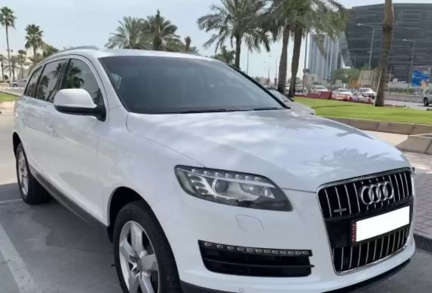 Использовал Audi Q7 Продается в Аль-Садд , Доха #13266 - 1  image 