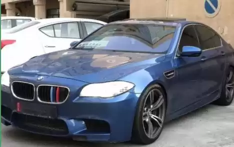 مستعملة BMW M5 Sport للبيع في الدوحة #13321 - 1  صورة 