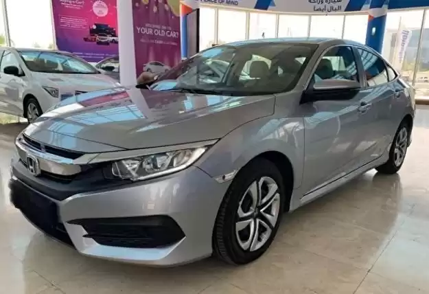 Gebraucht Honda Civic Zu verkaufen in Doha #13346 - 1  image 