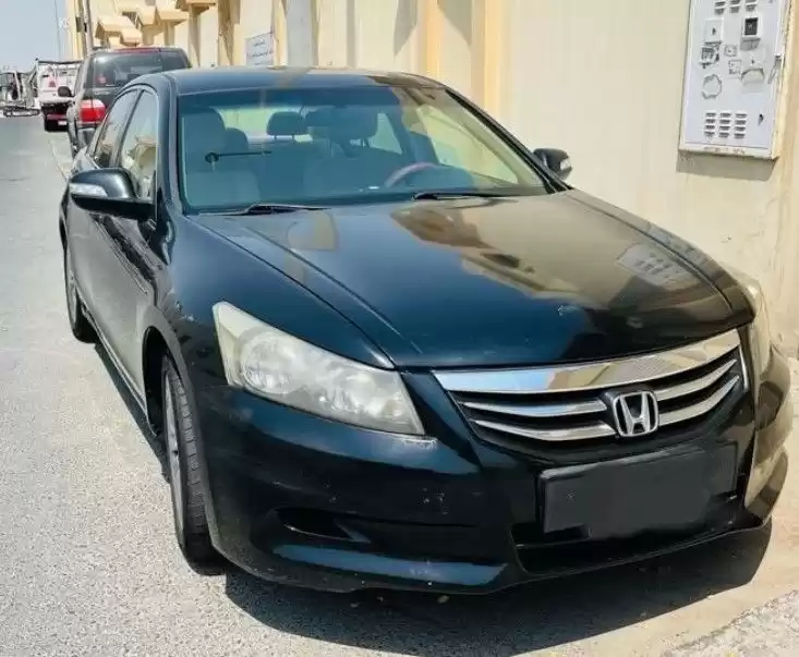 مستعملة Honda Accord للبيع في الدوحة #13370 - 1  صورة 