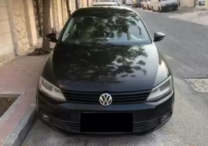 Использовал Volkswagen Jetta Продается в Аль-Садд , Доха #13416 - 1  image 
