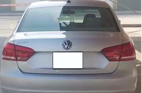 مستعملة Volkswagen Passat للبيع في الدوحة #13424 - 1  صورة 