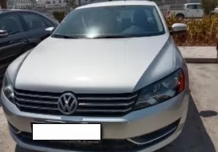 Использовал Volkswagen Passat Продается в Аль-Садд , Доха #13427 - 1  image 