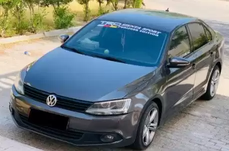 Использовал Volkswagen Passat Продается в Аль-Садд , Доха #13429 - 1  image 