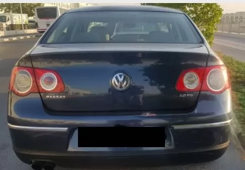 Kullanılmış Volkswagen Passat Satılık içinde Al Sadd , Doha #13431 - 1  image 