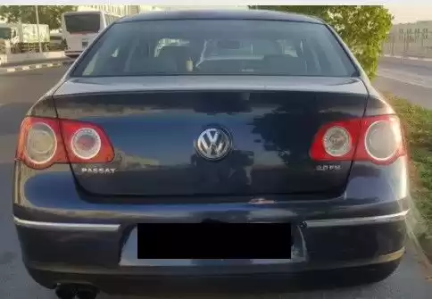 Used Volkswagen Passat For Sale in Al Sadd , Doha #13431 - 1  image 